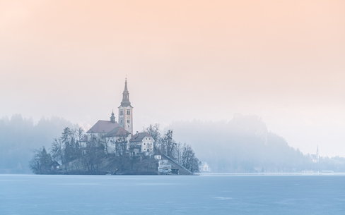 スロベニア　ブレッド湖