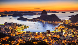 ブラジル　リオデジャネイロ　シュガーローフマウンテンと夜景