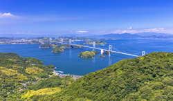愛媛県 大島 亀老山より来島海峡と来島海峡大橋 しまなみ海道